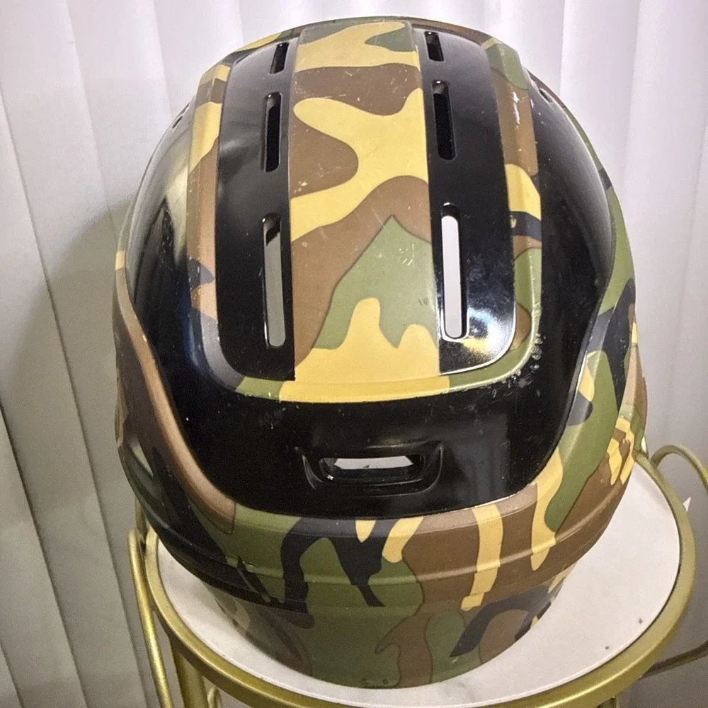 Adidas Green Camo Tee Ball Batting Helmet Kids Youth 6 3/8-7 3/8 Baseball Helmet